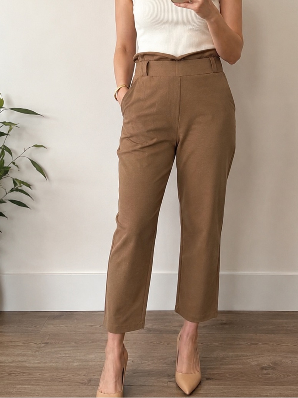 Cuyana Cropped Paperbag Waist Pants - Brown Size L